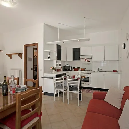 Apartmán Il Glicine Di Anna - Happy *